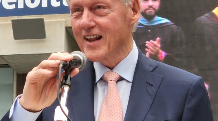 Bill Clinton Commencement 2022