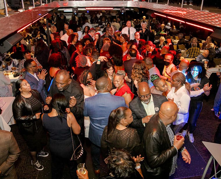 Alumni Cruise Party Homecoming